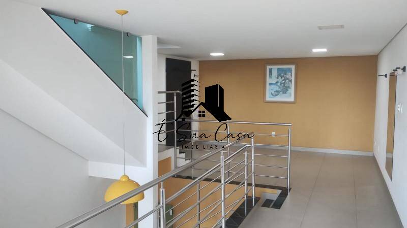 Casa à venda com 3 quartos, 200m² - Foto 16