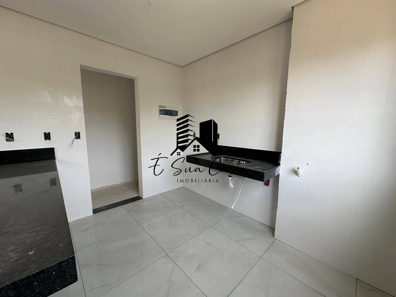 Apartamento à venda com 2 quartos, 66m² - Foto 8