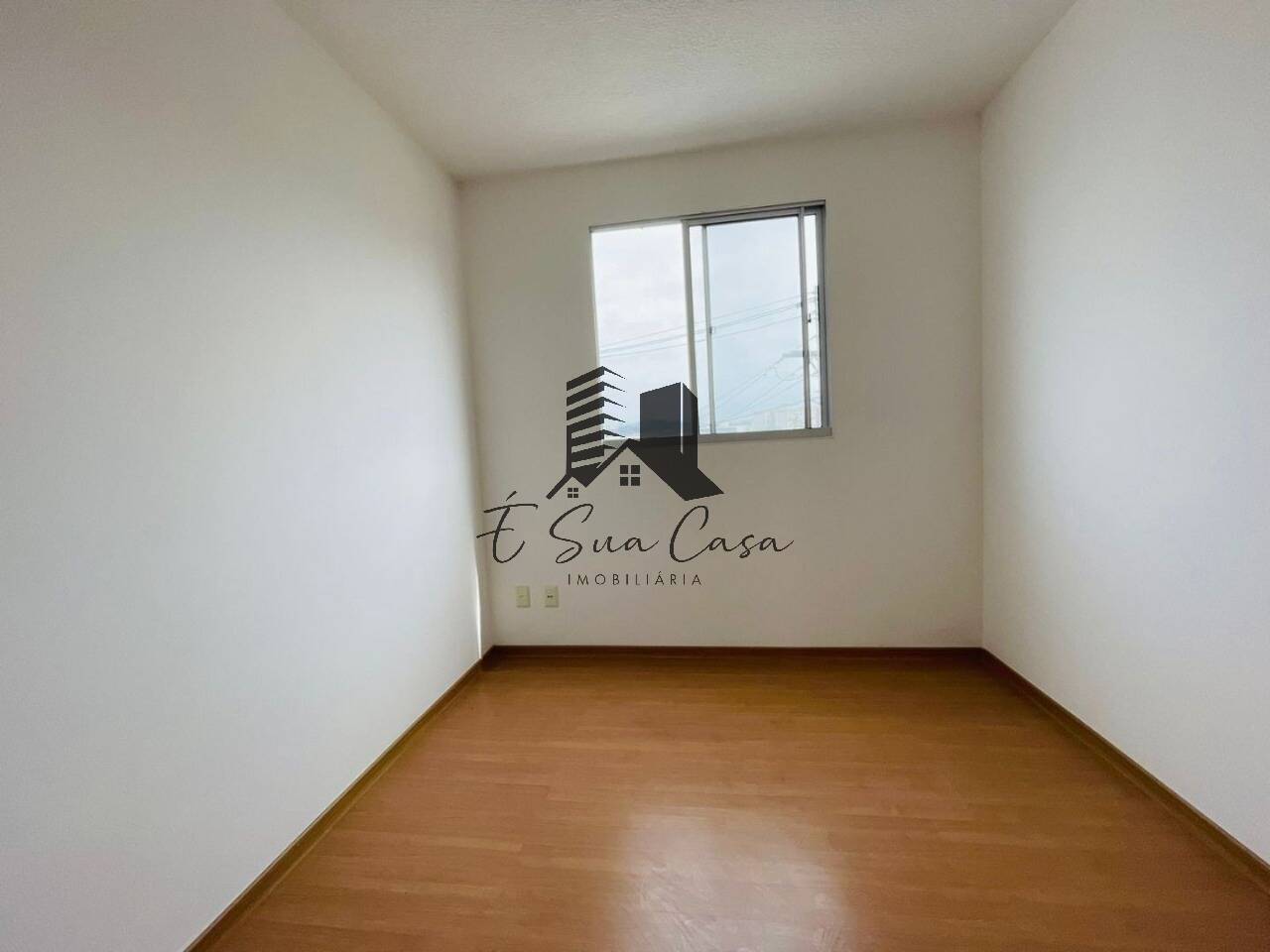 Apartamento à venda com 2 quartos, 45m² - Foto 3