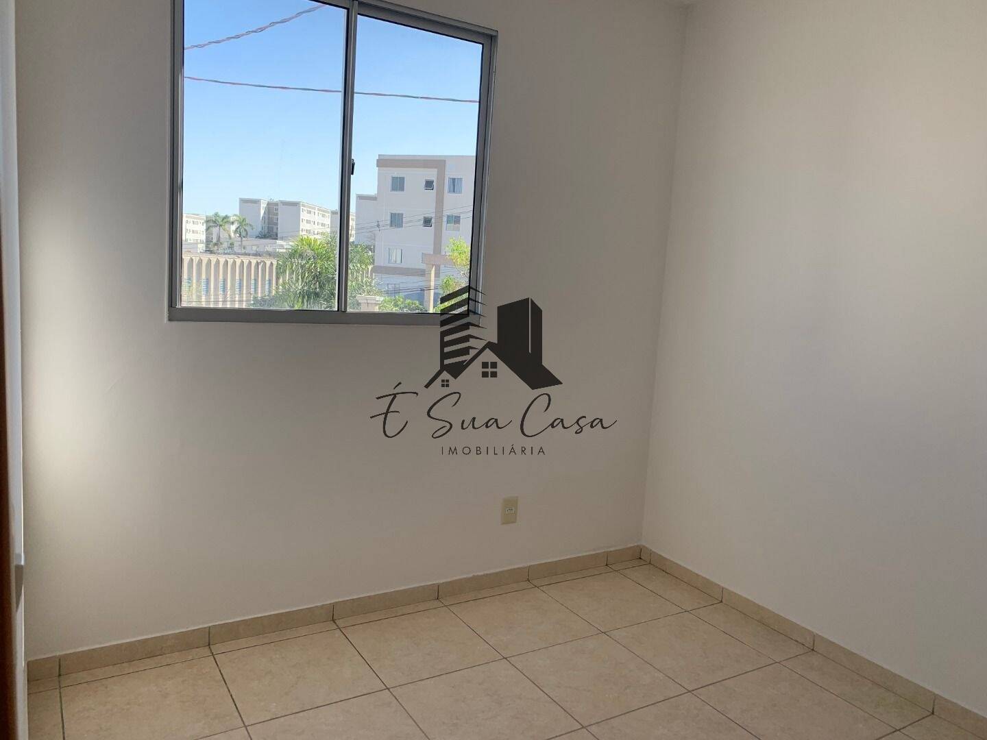 Apartamento à venda com 2 quartos, 45m² - Foto 16