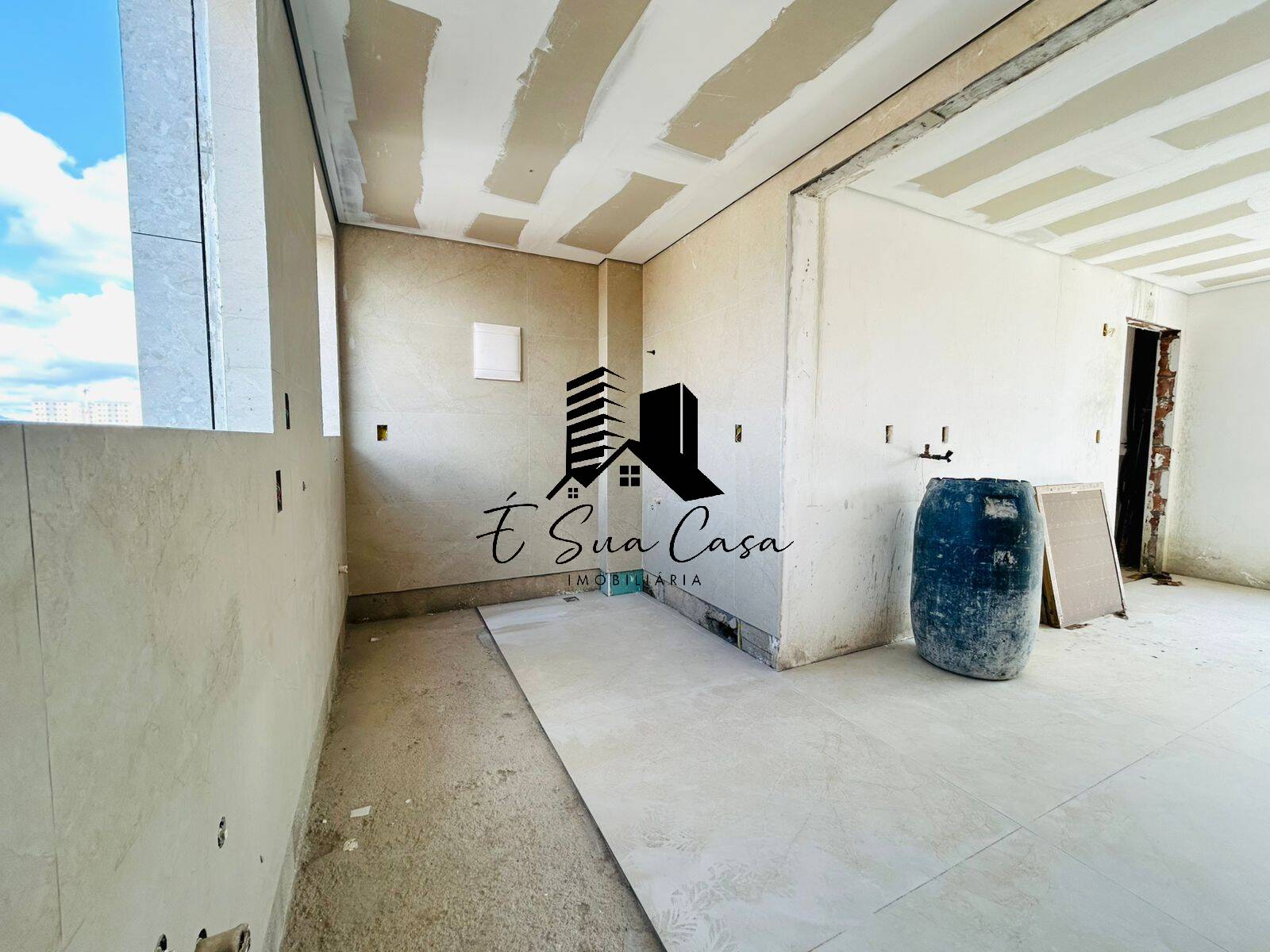 Apartamento à venda com 3 quartos, 170m² - Foto 10